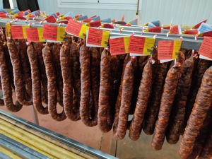 Chorizo ARTESANO "Z" de El Burgo de Osma. Peso 350grs aprox. "PREMIO 2015  Y 2018 AL MEJOR CHORIZO DEL MUNDO"